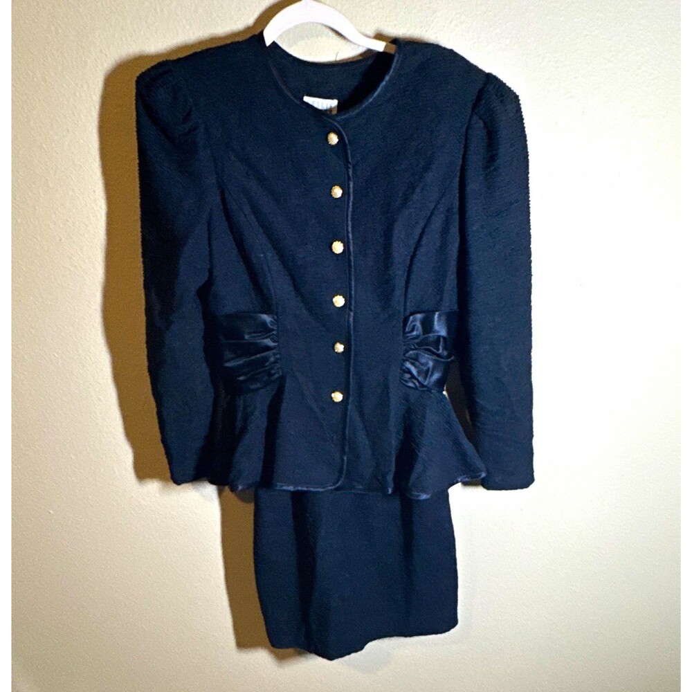 Leslie Fay Women’s 2-Piece Skirt Suit Black Size 12 Lined Collarless